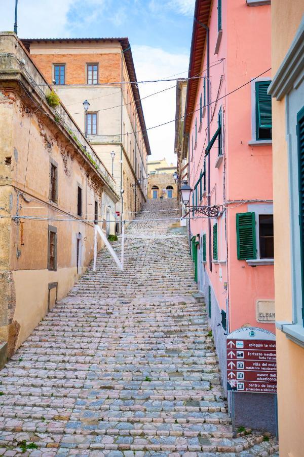 Helloelba Appartamento Mascalzone Latino Portoferraio Exterior photo